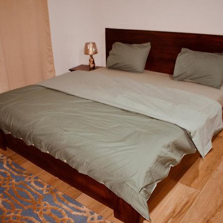 Tree House Hostel ทามาลี ภายนอก รูปภาพ
